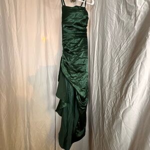 Elegant Green Evening Gown